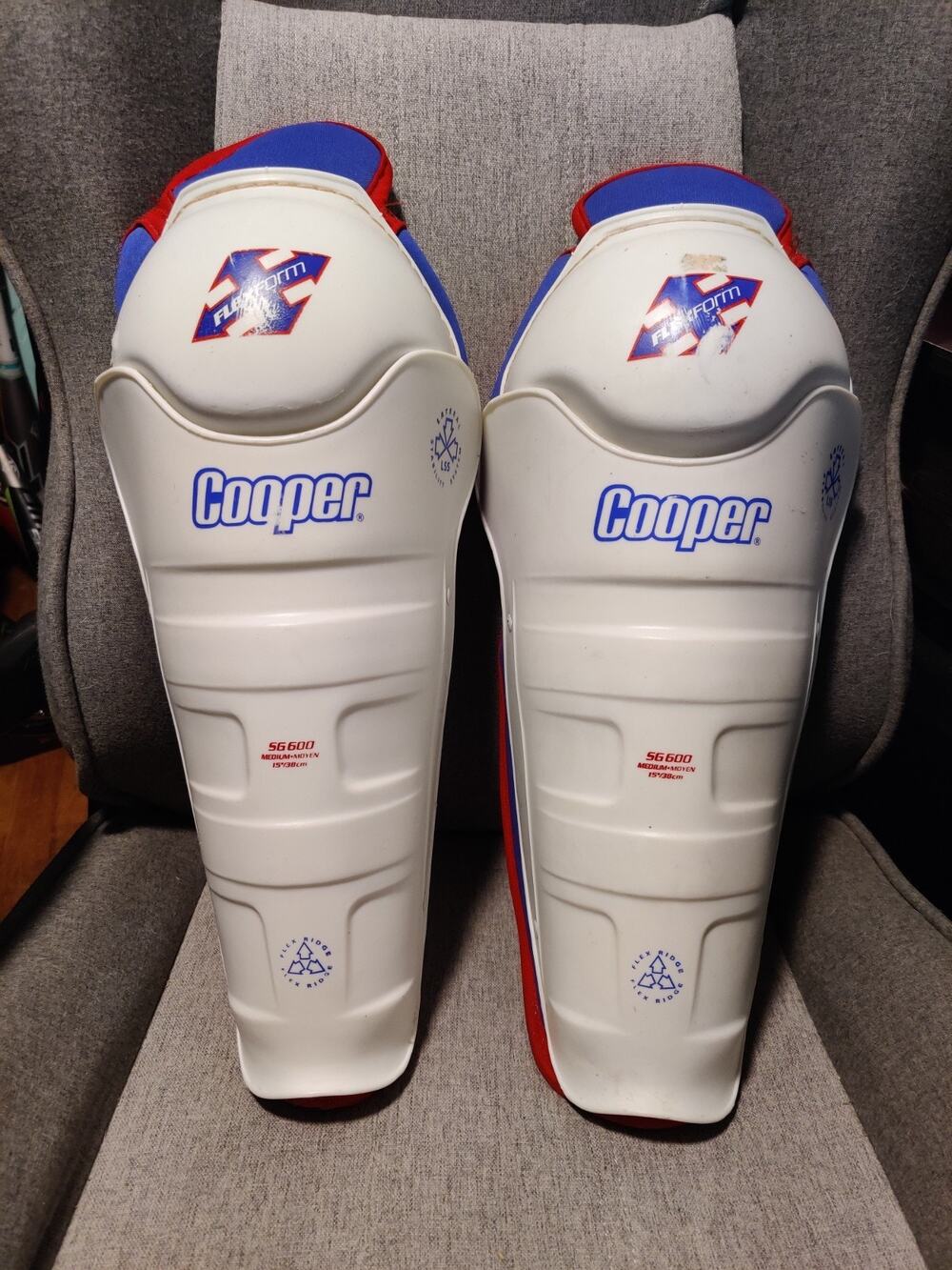 Vintage Cooper SR Medium 15" - SG600 Shin Guard Pad Classic Fit 1990s